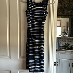 White House black market sleeveless sheath dress